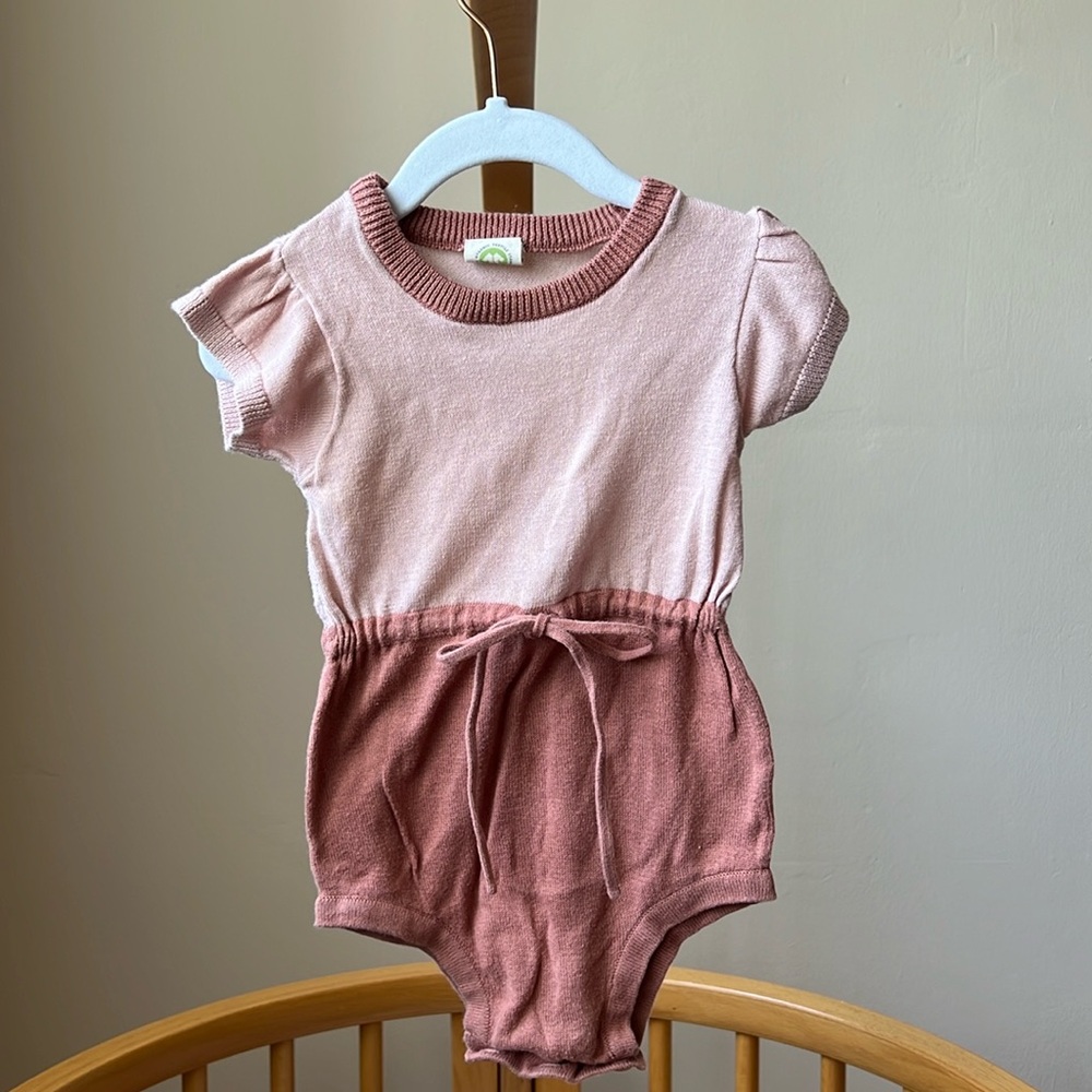 Nature Baby 100% cotton color block bodysuit, with waist tie, size 6-12m